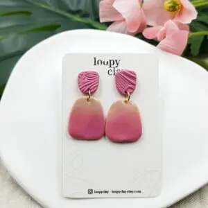 Orecchini Romantici Pendenti Fatti a Mano: Sfumature del Rosa per un Tocco Elegante e Sofisticato
