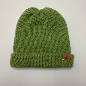 Beanie Verde cappello handmade. Prodotto artigianale Skillaly, Made in Italy.